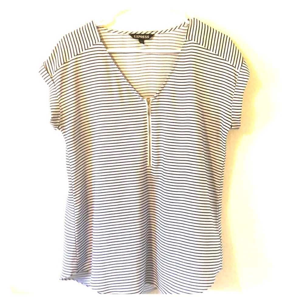 Express blouse sz m white with black stripes